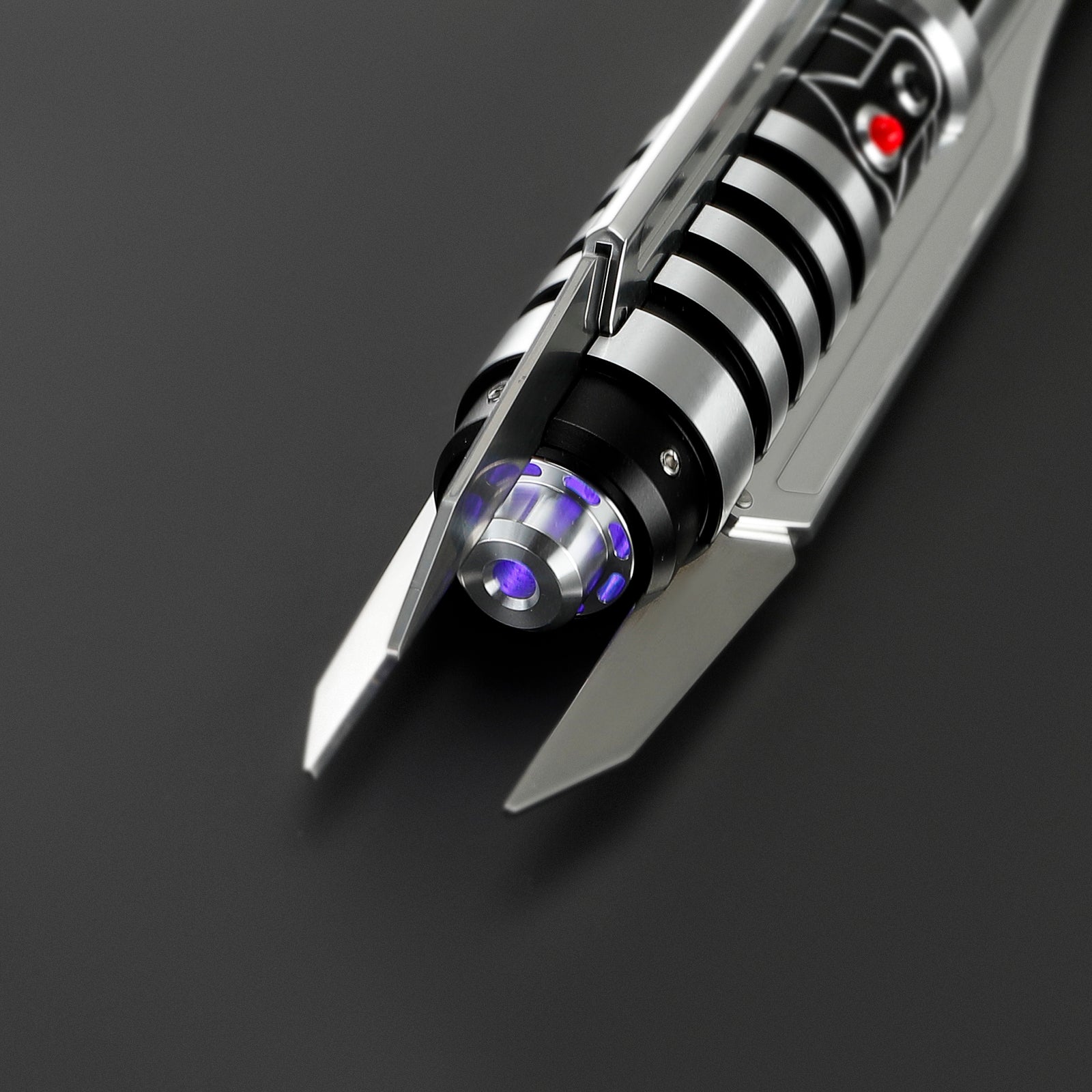 Sabre de Luz Réplica Inspirado Darth Revan D4