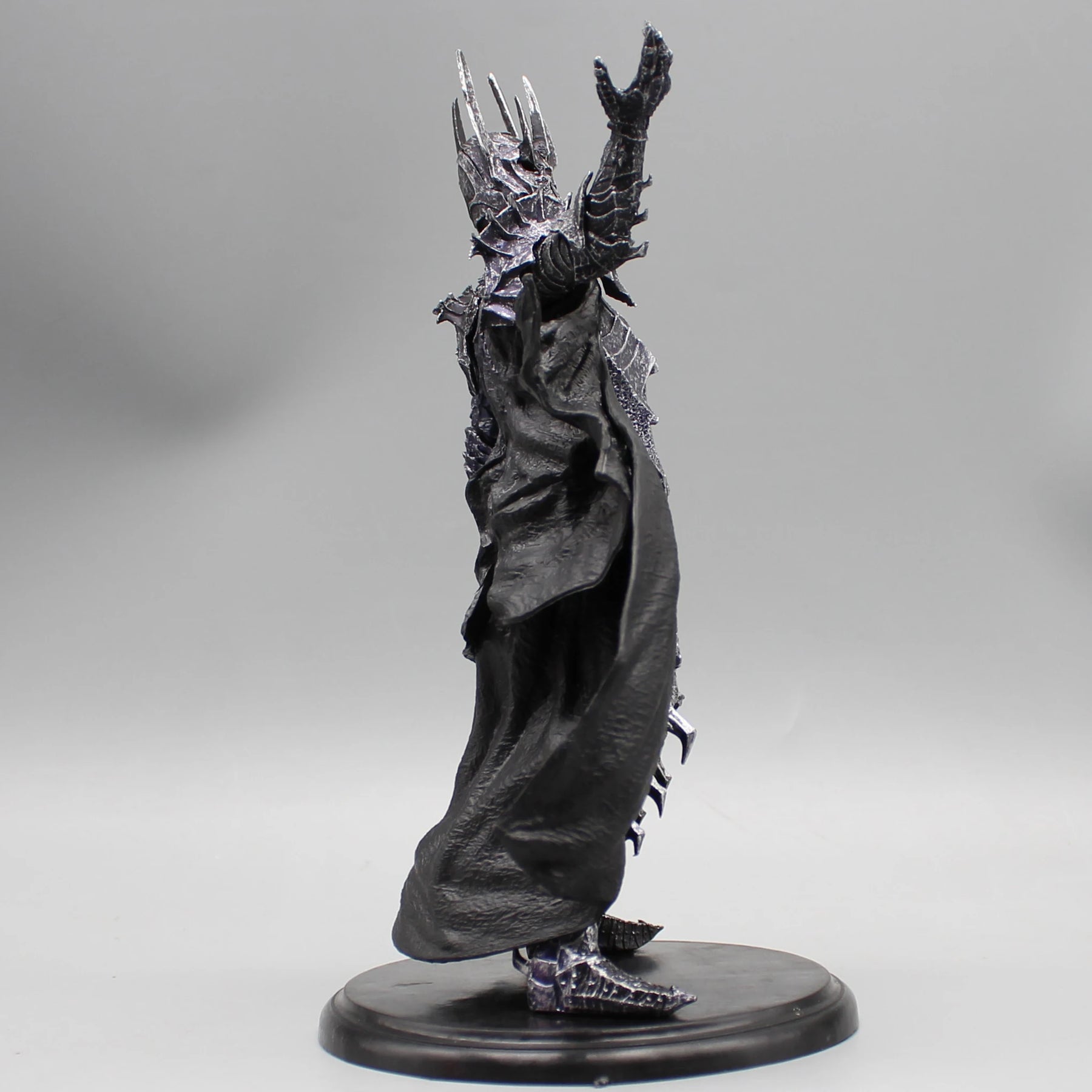 Figura Senhor dos Aneis Sauron 20cm