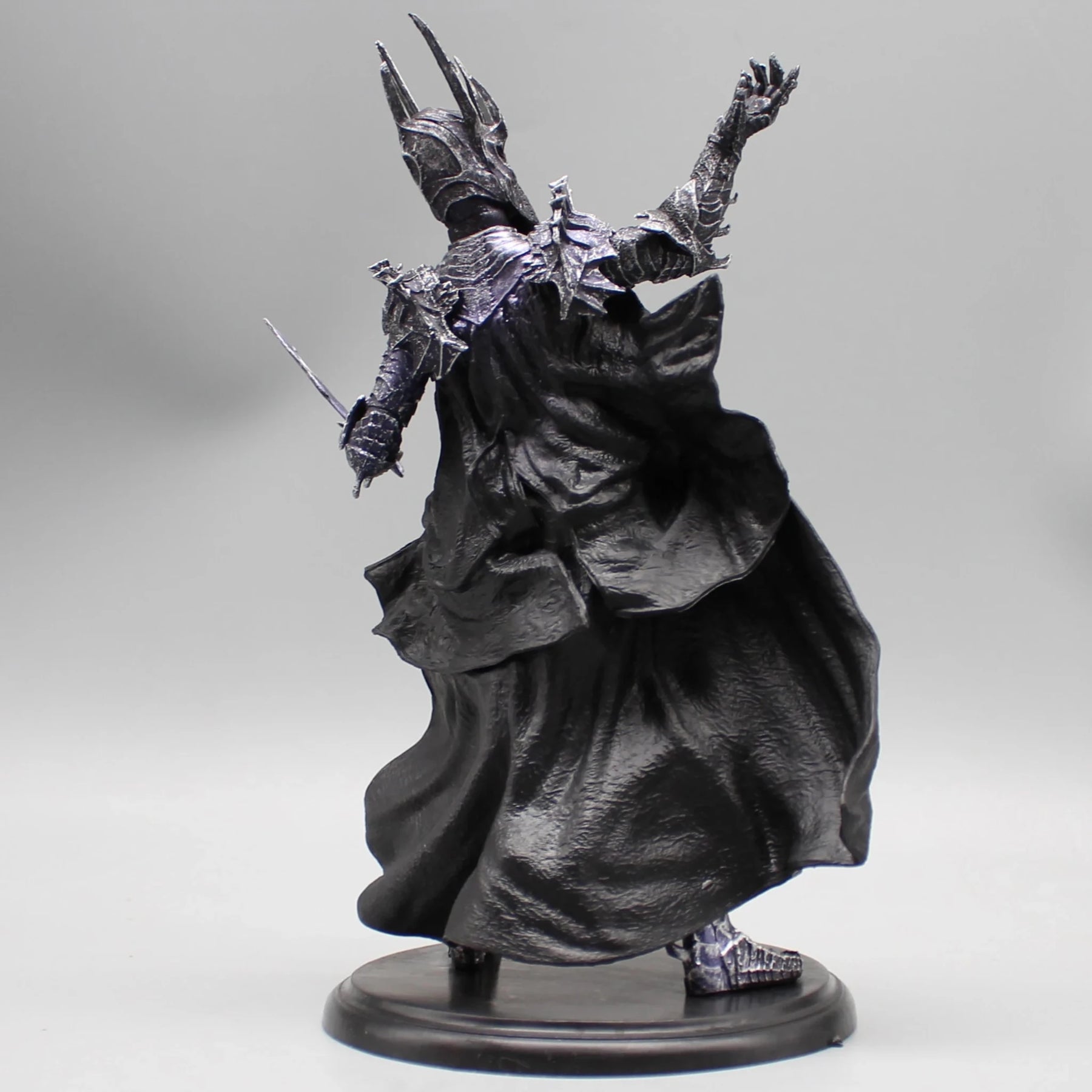 Figura Senhor dos Aneis Sauron 20cm