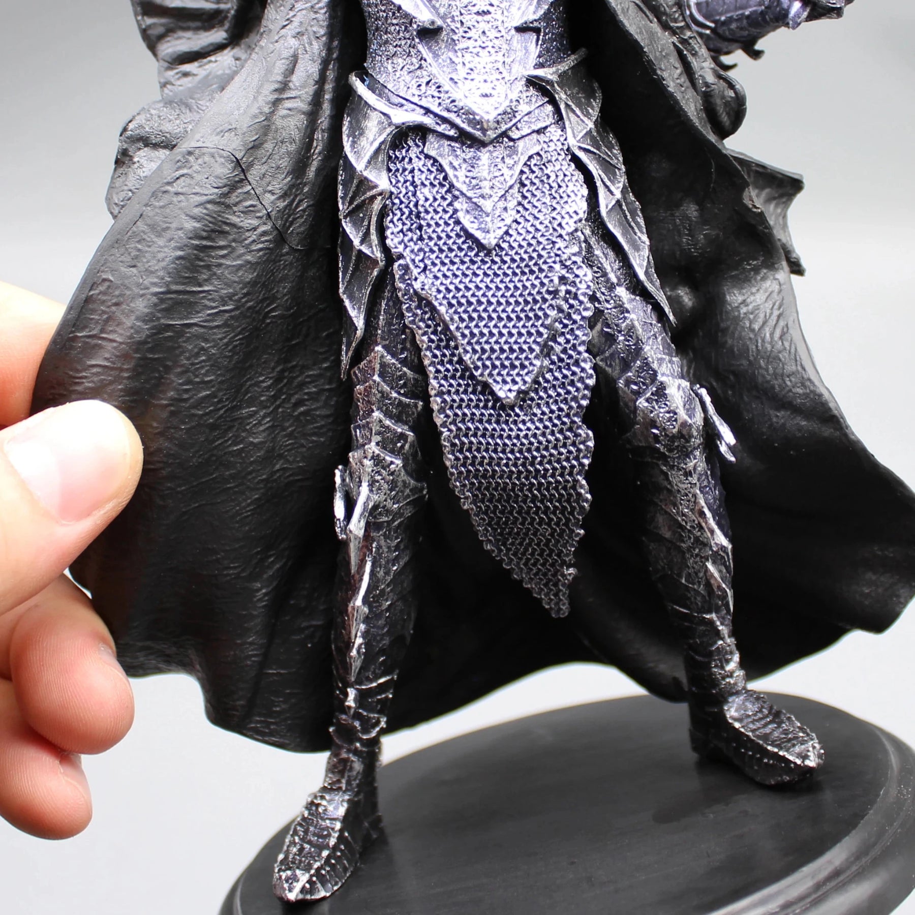 Figura Senhor dos Aneis Sauron 20cm
