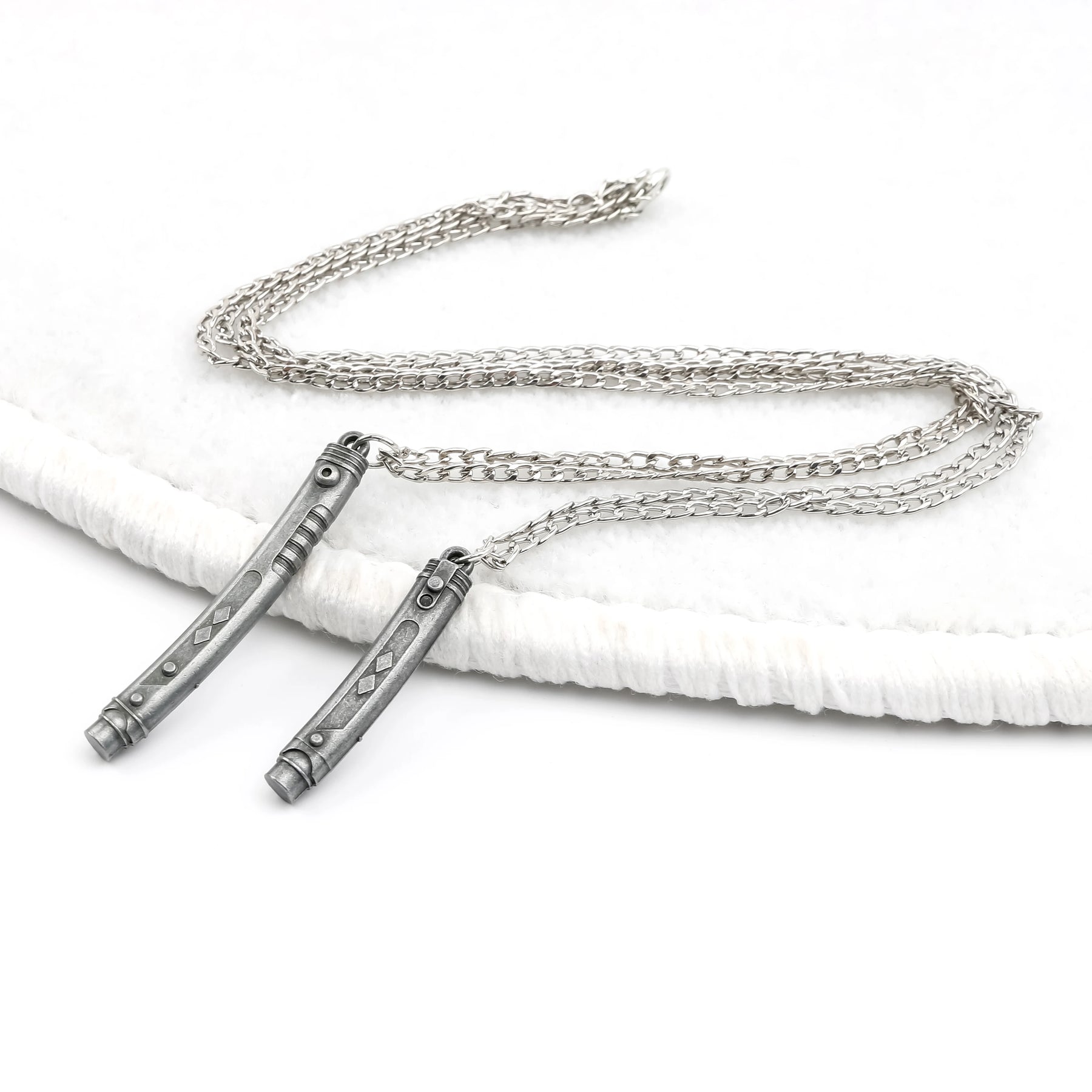 Colar Mini Replica Sabre de Luz