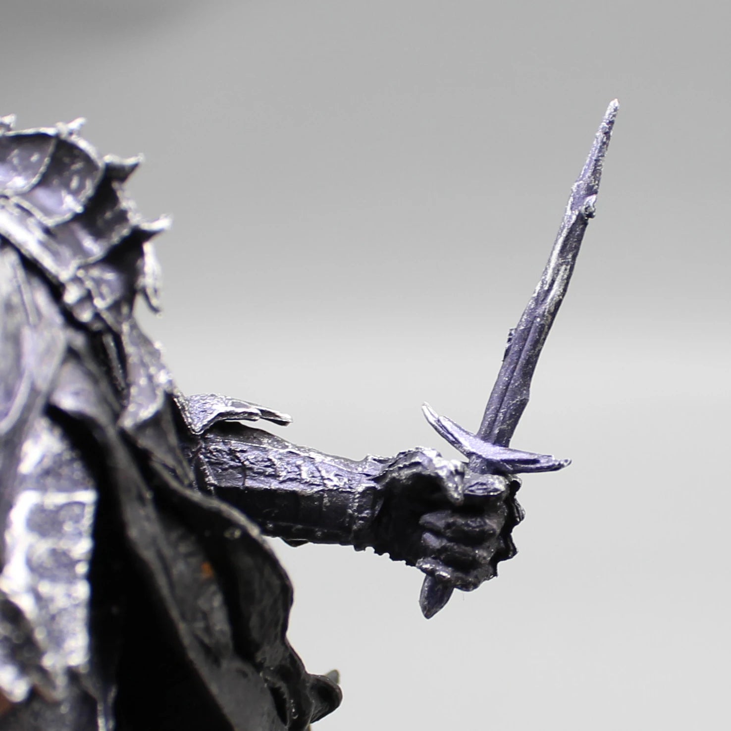Figura Senhor dos Aneis Sauron 20cm