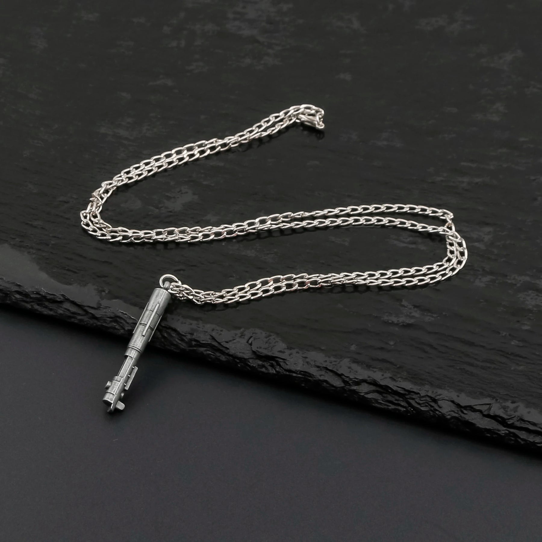 Colar Mini Replica Sabre de Luz