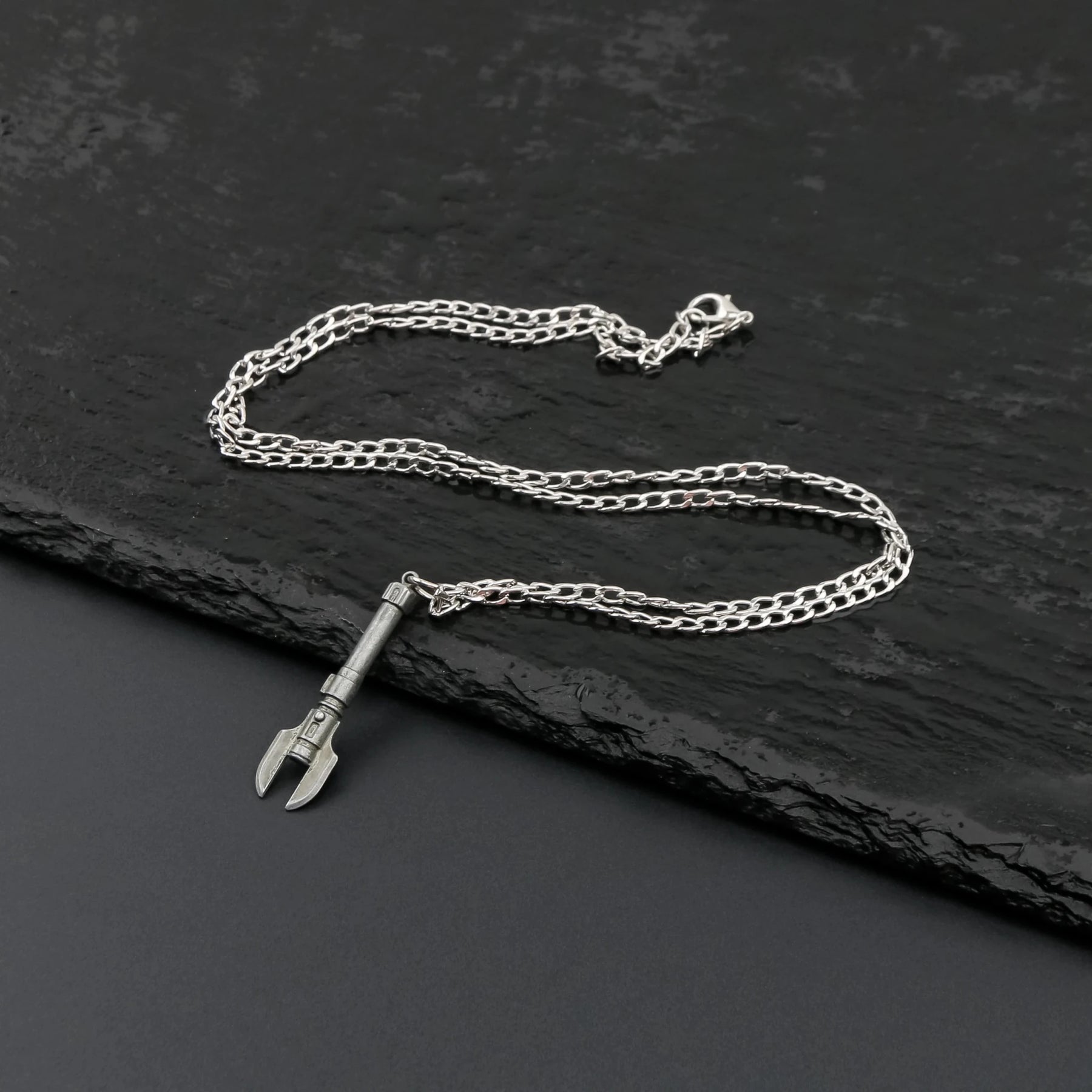 Colar Mini Replica Sabre de Luz